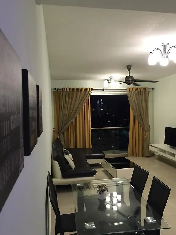 Into The Stay Kuala Lumpur Guest house